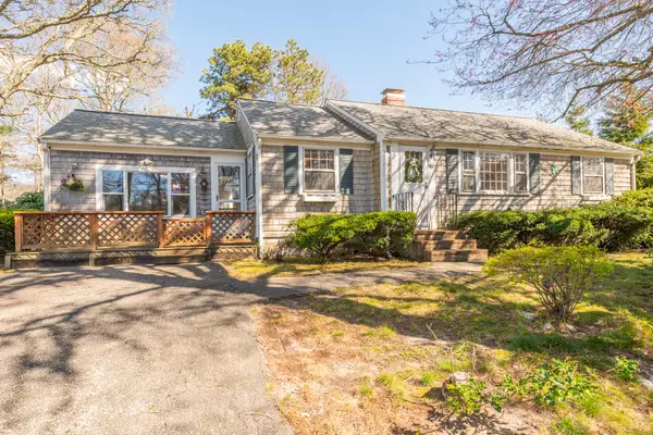268 Trotting Park Road, West Dennis, MA 02670