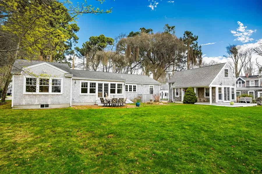 400 Davisville Road, East Falmouth, MA 02536 - #2