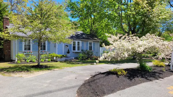 1456 Santuit Newtown Road, Cotuit, MA 02635