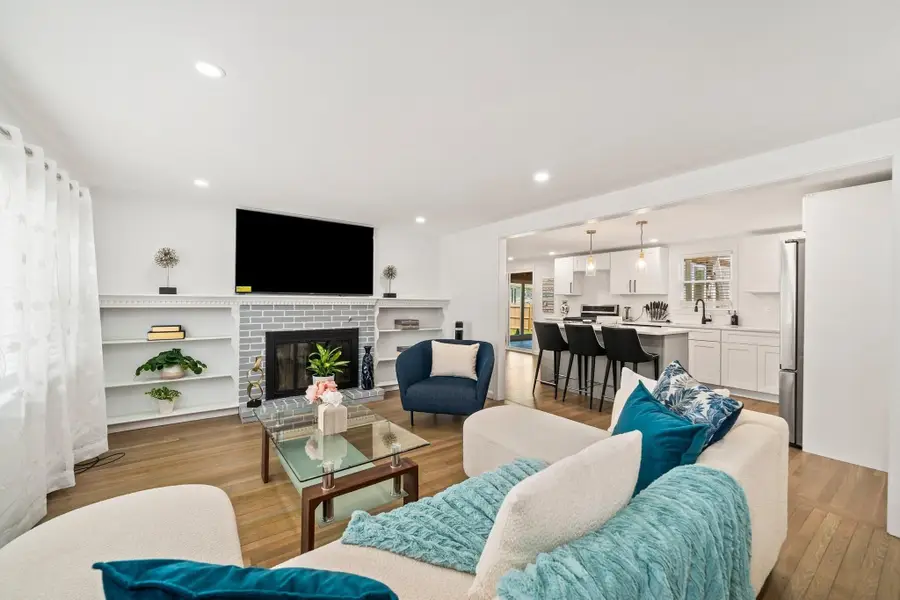 4 Thach Lane, Hyannis, MA 02601 - #3
