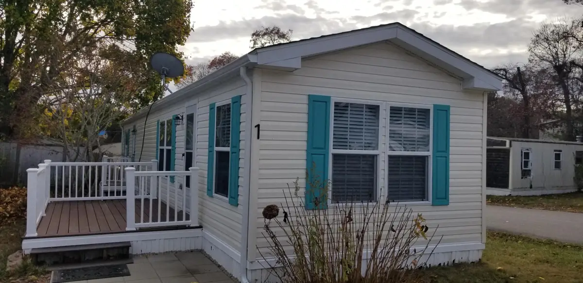 1 2nd Avenue #1, Pocasset, MA 02559 - #1