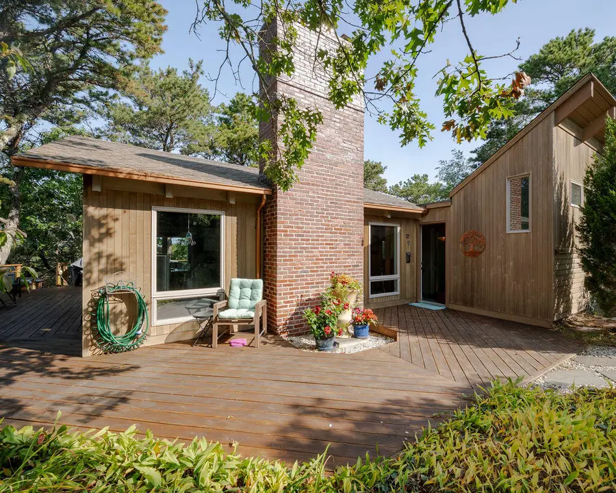 9 Kinnikinnick Road, Truro, MA 02666 - #2