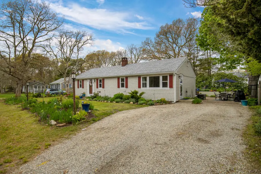 7 Oak Leaf Lane, West Dennis, MA 02670 - #3