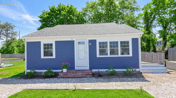 10 Cranberry Lane, Dennis Port, MA 02639