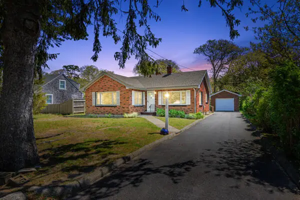 129 Belmont Road, West Harwich, MA 02671