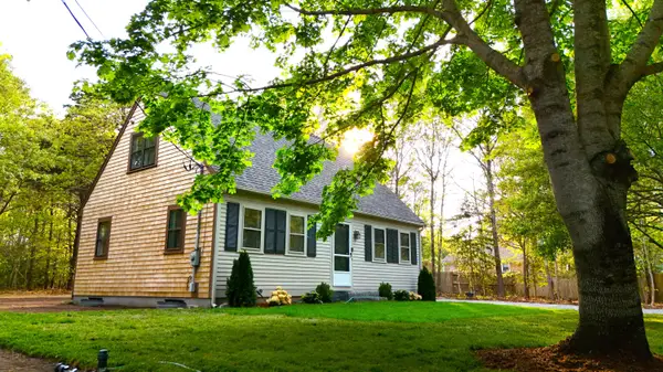 147 Chippingstone Road, Marstons Mills, MA 02648