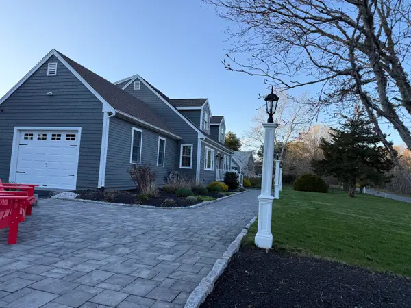 58 Stanhope Road, East Falmouth, MA 02536