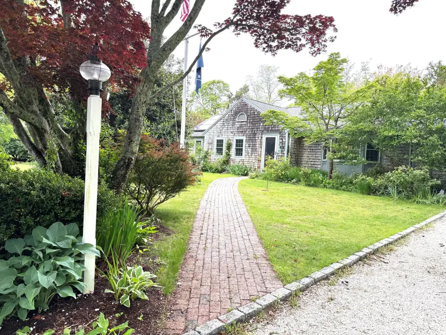 38 Mariners Lane, Yarmouth Port, MA 02675 - #2
