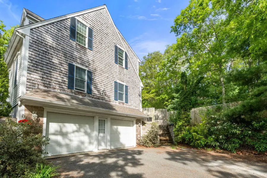 8 Friendship Lane, Buzzards Bay, MA 02532 - #3