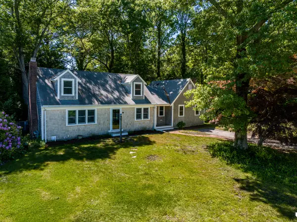 52 Ellis Circle, Yarmouth Port, MA 02675