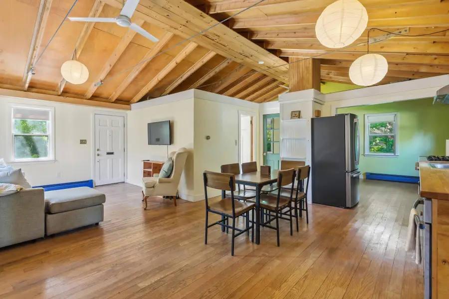 57 Old Main Road, North Falmouth, MA 02556 - #3