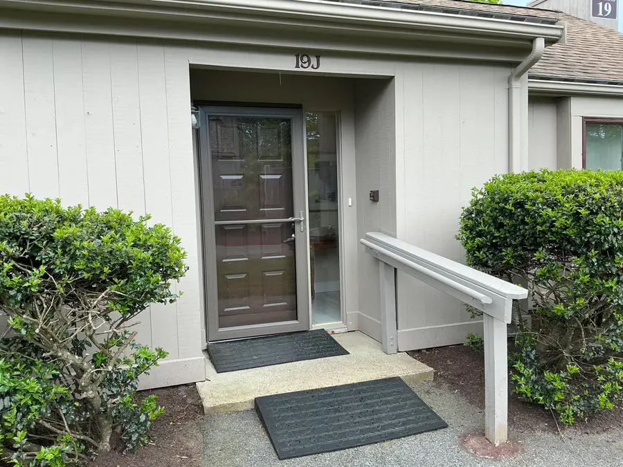 481 Buck Island Road #APT 19J, West Yarmouth, MA 02673 - #3