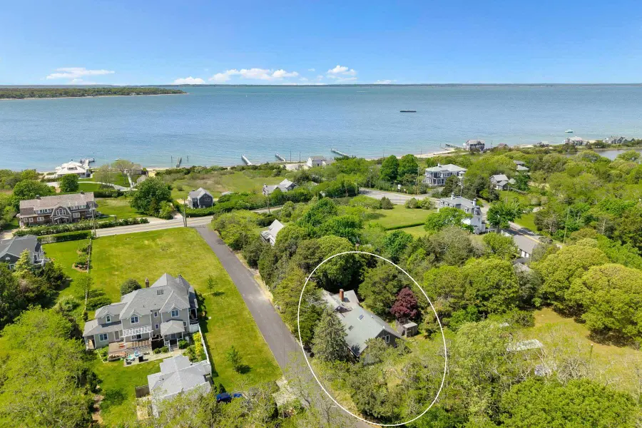 3 Troy Street, Oak Bluffs, MA 02557 - #2