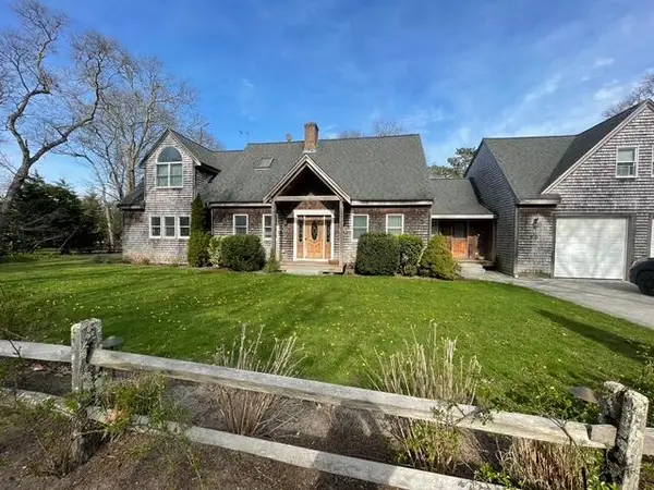 68 Front Street, Oak Bluffs, MA 02557