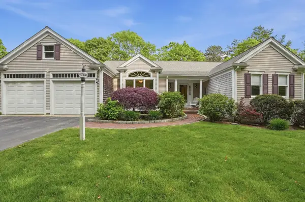 51 Falling Leaf Lane, Osterville, MA 02655
