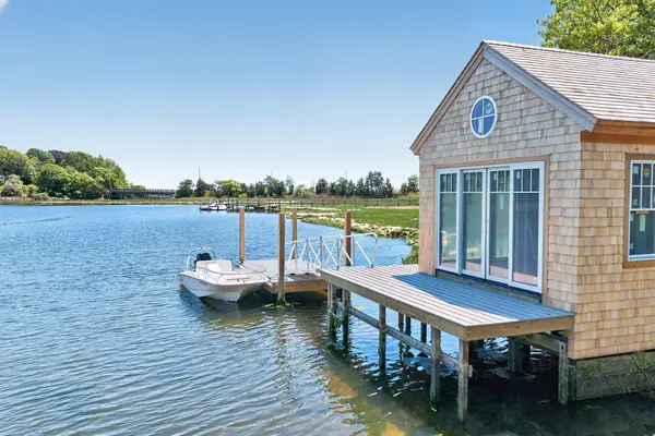 48 Starboard Lane, Osterville, MA 02655