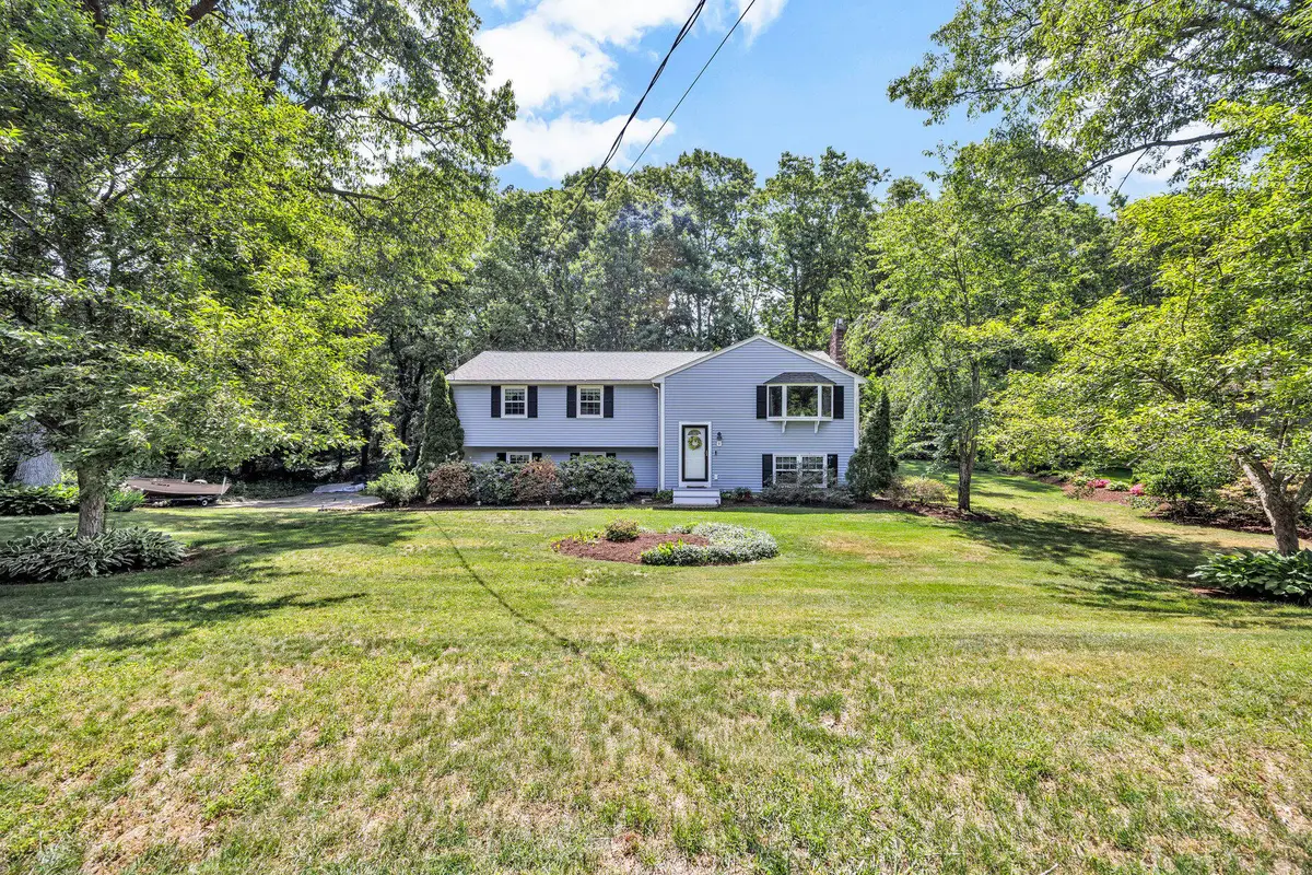 6 Woodvale Avenue, Plymouth, MA 02360 - #1