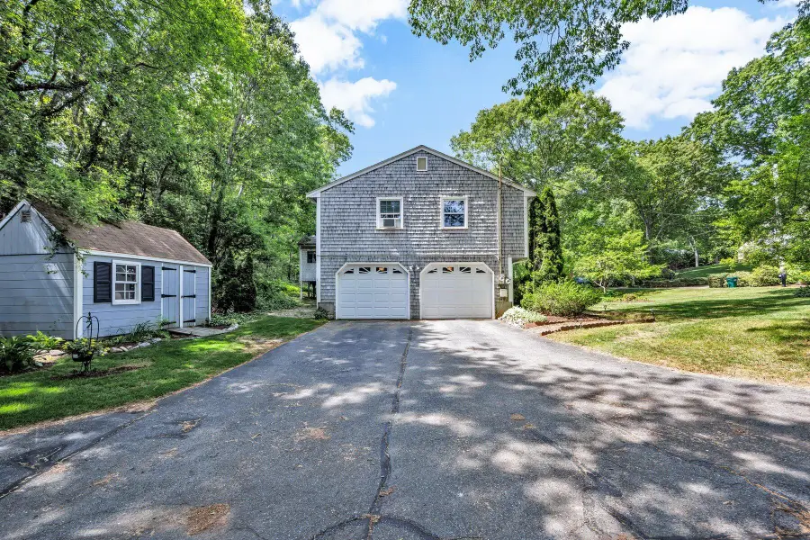 6 Woodvale Avenue, Plymouth, MA 02360 - #3
