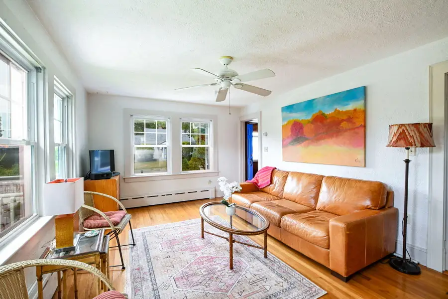 5 Hamlin Avenue, Falmouth, MA 02540 - #3