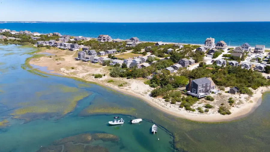 174 North Shore Boulevard #UNIT 6, East Sandwich, MA 02537 - #3