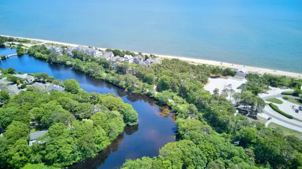 19 Monahansett Road, Mashpee, MA 02649