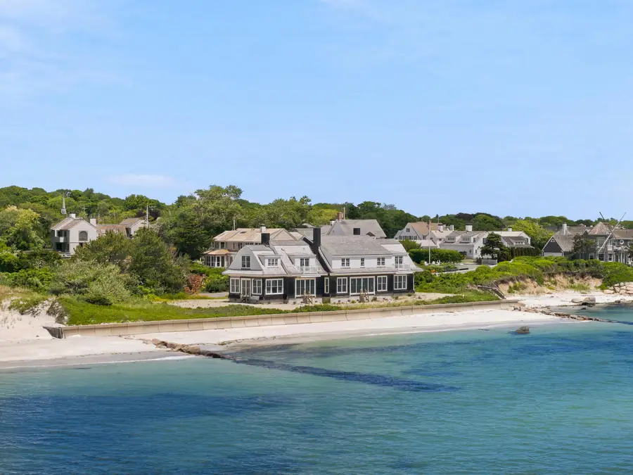 31 Dale Avenue, Hyannis, MA 02601 - #3