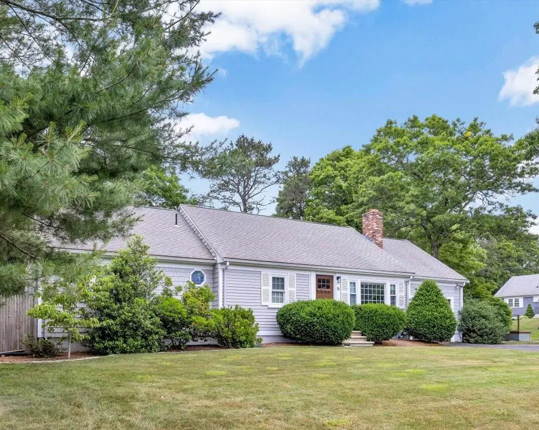 16 Pine View Drive, Cotuit, MA 02635 - #1