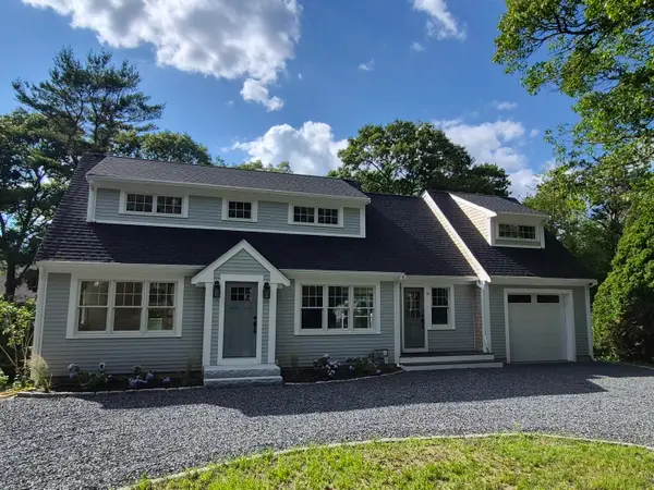 15 Beachway Road, East Sandwich, MA 02537