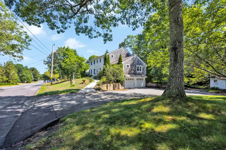 146 James Circle, Mashpee, MA 02649 - #3