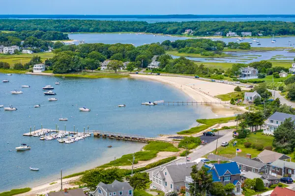 34 Prospect Avenue, Pocasset, MA 02559