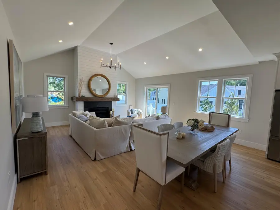 21 Josiah Path, Falmouth, MA 02540 - #3
