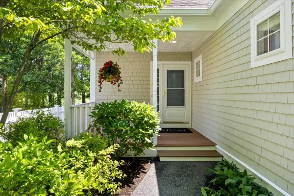 9 Blue Meadow Court #UNIT 9, Bourne, MA 02532