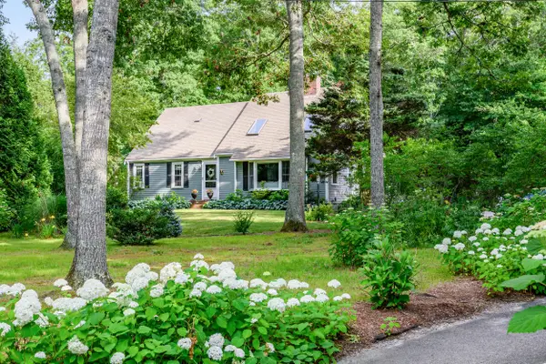 123 Asa Meigs Road, Marstons Mills, MA 02648
