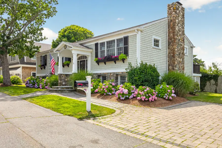 33 Harbor View Road, Harwich Port, MA 02646 - #2