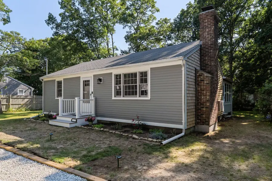 27 Frank Baker Road, South Yarmouth, MA 02664 - #2
