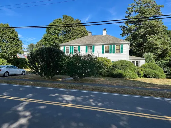 112 Shore Street, Falmouth, MA 02540