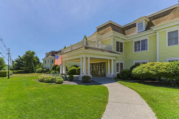 601 Route 28 #APT 210, Harwich Port, MA 02646