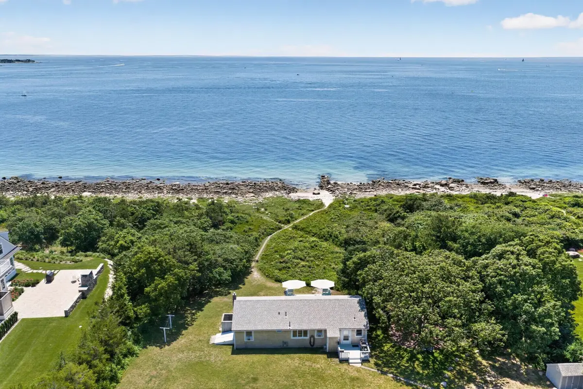 7 Gull Lane, Cataumet, MA 02534 - #1