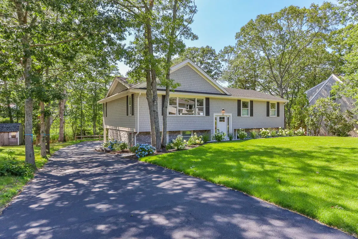 11 Madeline Road, Teaticket, MA 02536 - #1
