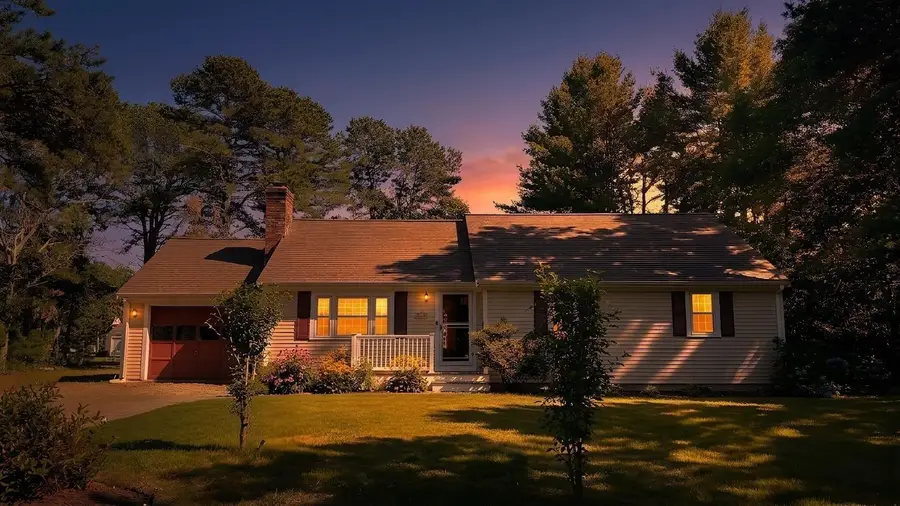 23 Prudence Lane, Cotuit, MA 02635 - #2