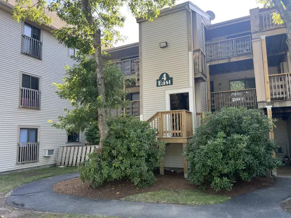 800 Bearses Way #APT 4EC, Hyannis, MA 02601