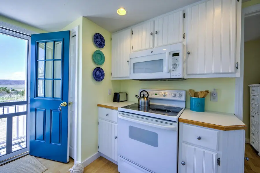 225 N Shore Boulevard #UNIT J, East Sandwich, MA 02537 - #3