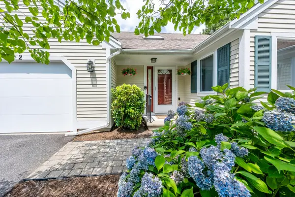 2 Mainsail Circle, Mashpee, MA 02649