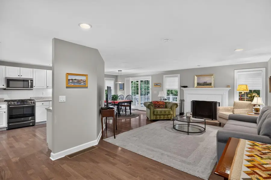 8 Elizabeth Circle #UNIT 8, Mashpee, MA 02649 - #2