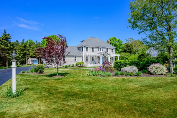 91 Williston Road, Sagamore Beach, MA 02562