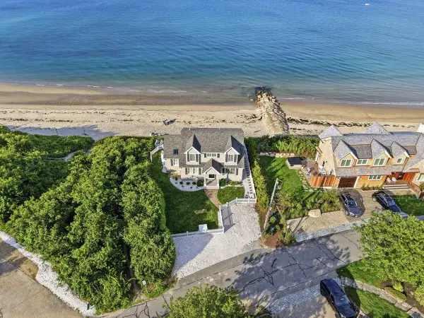 84 Sagamore Road, Sagamore Beach, MA 02562