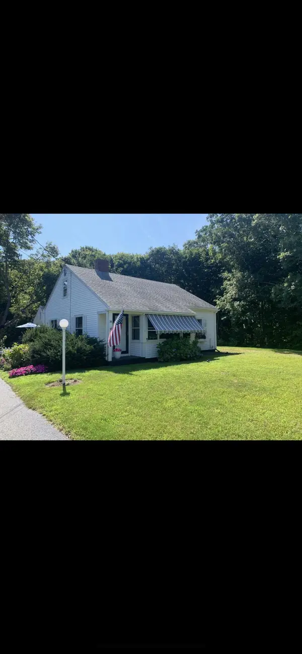 14 Lorraine Road, East Falmouth, MA 02536