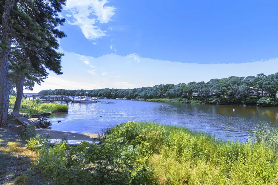 107 Shorewood Drive, Teaticket, MA 02536 - #2