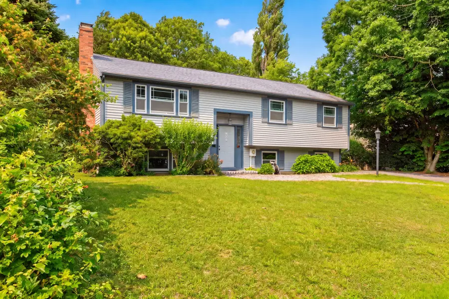 106 Tanglewood Drive, Teaticket, MA 02536 - #2