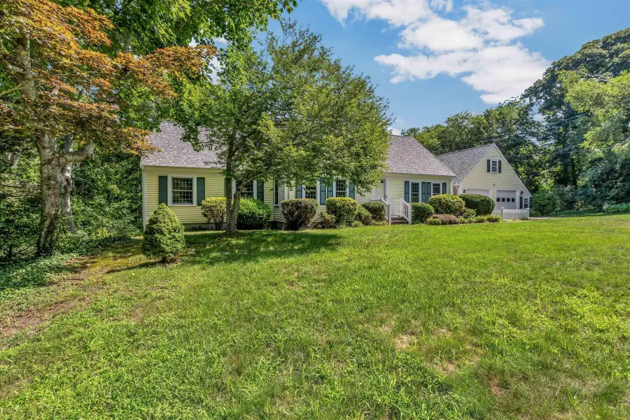 18 Quivet Drive, Dennis, MA 02638 - #2